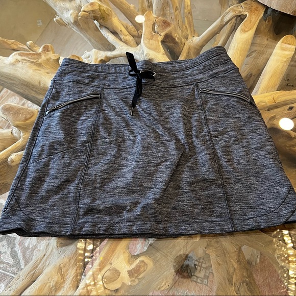 Athleta Skort - Size S - Picture 2 of 4